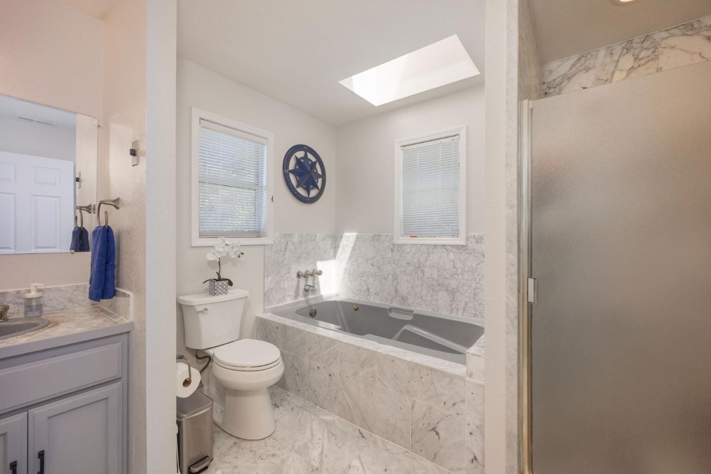 Detail Gallery Image 27 of 35 For 754 San Carlos Ave, El Granada,  CA 94018 - 3 Beds | 2 Baths