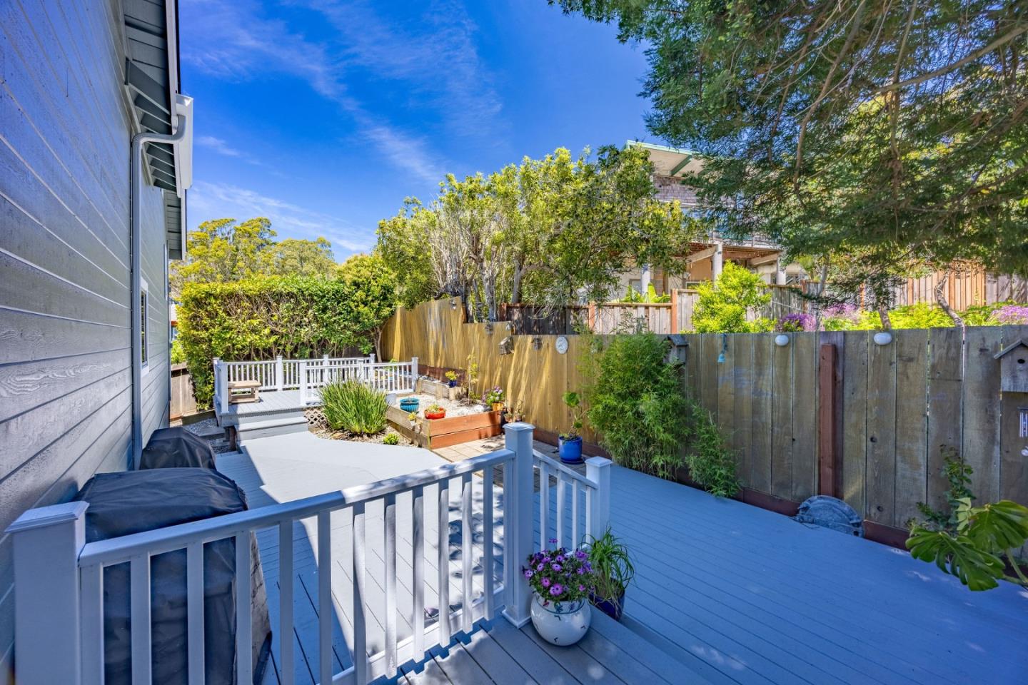 Detail Gallery Image 29 of 35 For 754 San Carlos Ave, El Granada,  CA 94018 - 3 Beds | 2 Baths