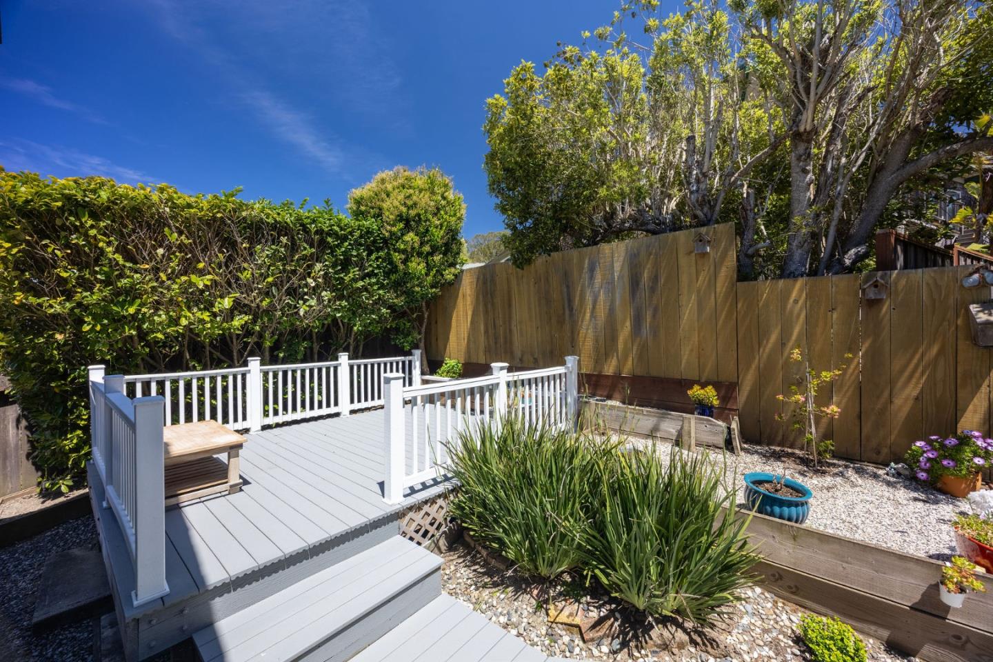 Detail Gallery Image 31 of 35 For 754 San Carlos Ave, El Granada,  CA 94018 - 3 Beds | 2 Baths