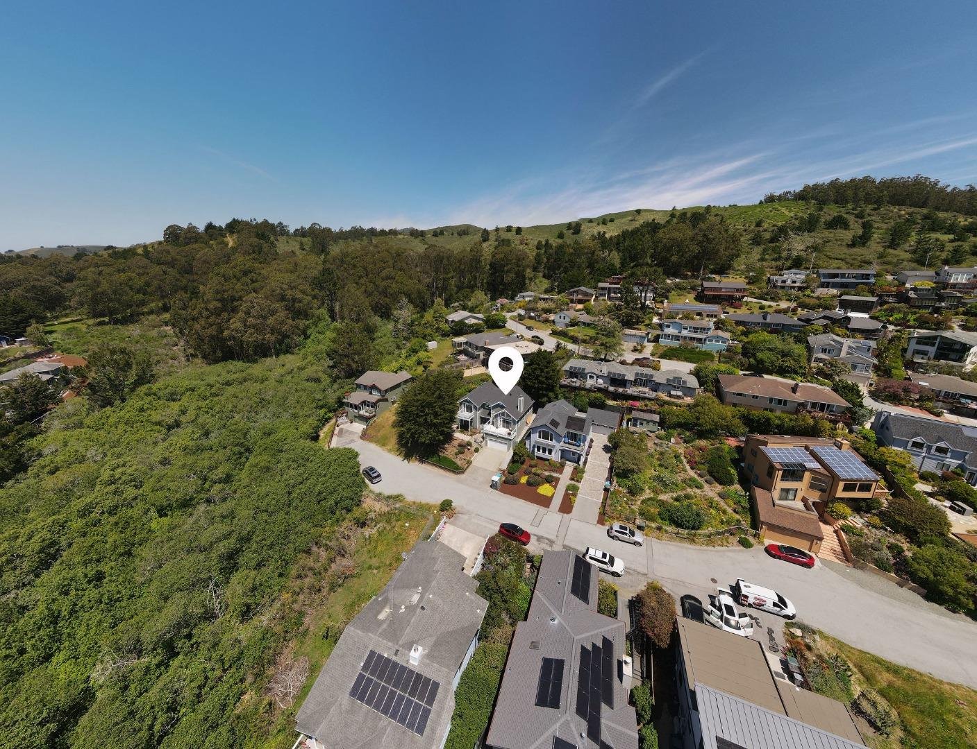 Detail Gallery Image 33 of 35 For 754 San Carlos Ave, El Granada,  CA 94018 - 3 Beds | 2 Baths