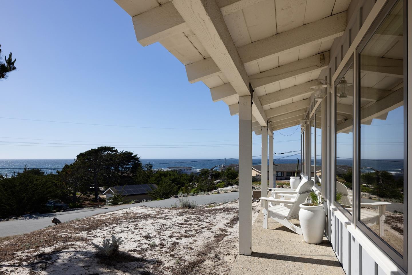 Detail Gallery Image 2 of 30 For 1339 Pico Ave, Pacific Grove,  CA 93950 - 3 Beds | 2 Baths