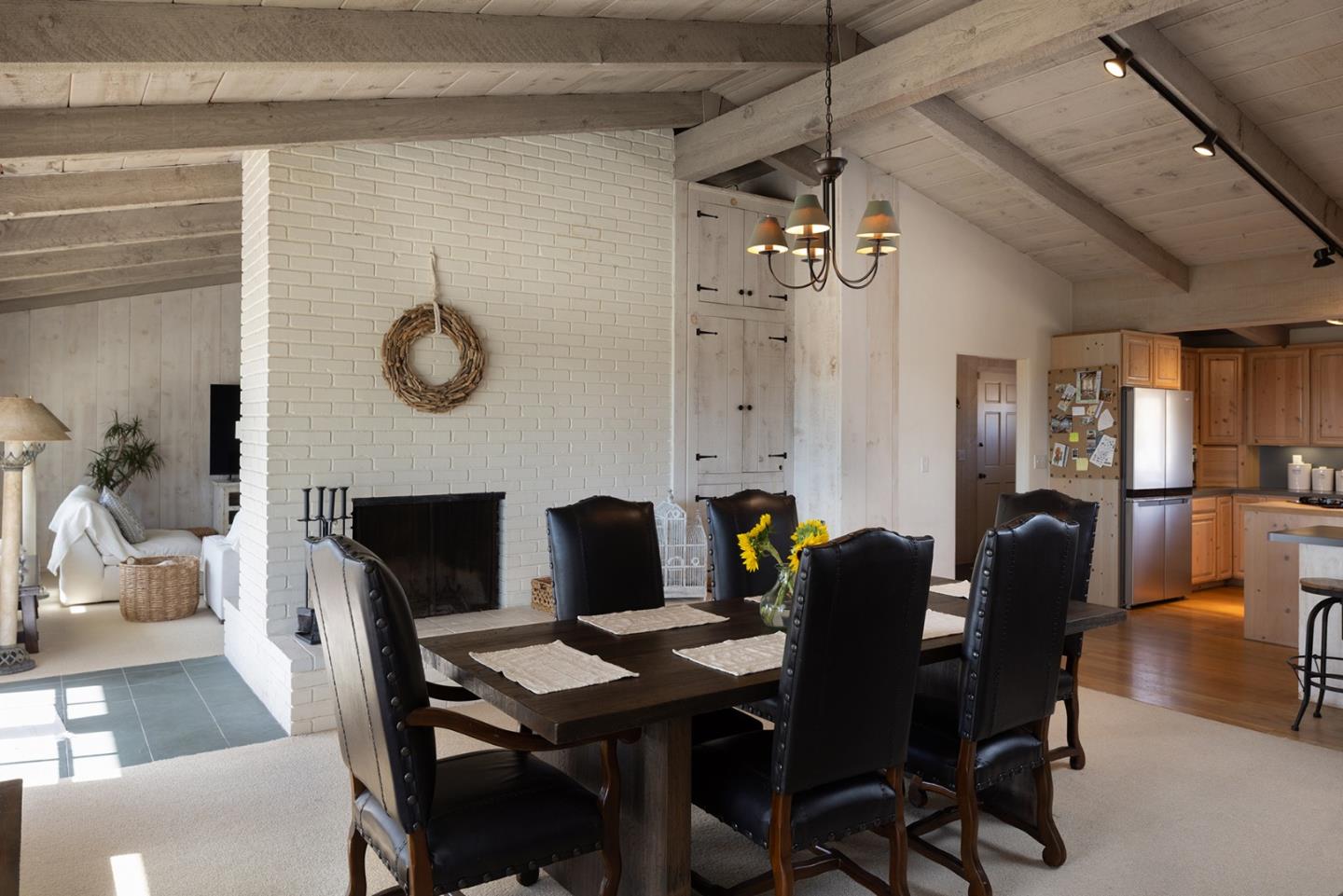 Detail Gallery Image 6 of 30 For 1339 Pico Ave, Pacific Grove,  CA 93950 - 3 Beds | 2 Baths