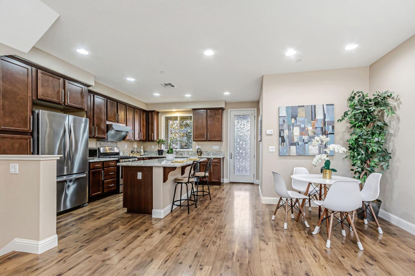 Detail Gallery Image 13 of 47 For 1603 Canal St, Milpitas,  CA 95035 - 3 Beds | 2/1 Baths