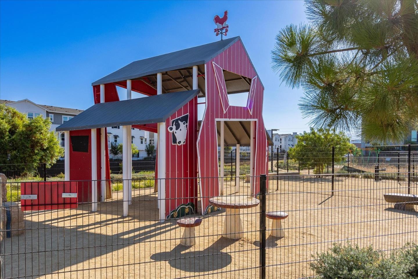 Detail Gallery Image 45 of 47 For 1603 Canal St, Milpitas,  CA 95035 - 3 Beds | 2/1 Baths
