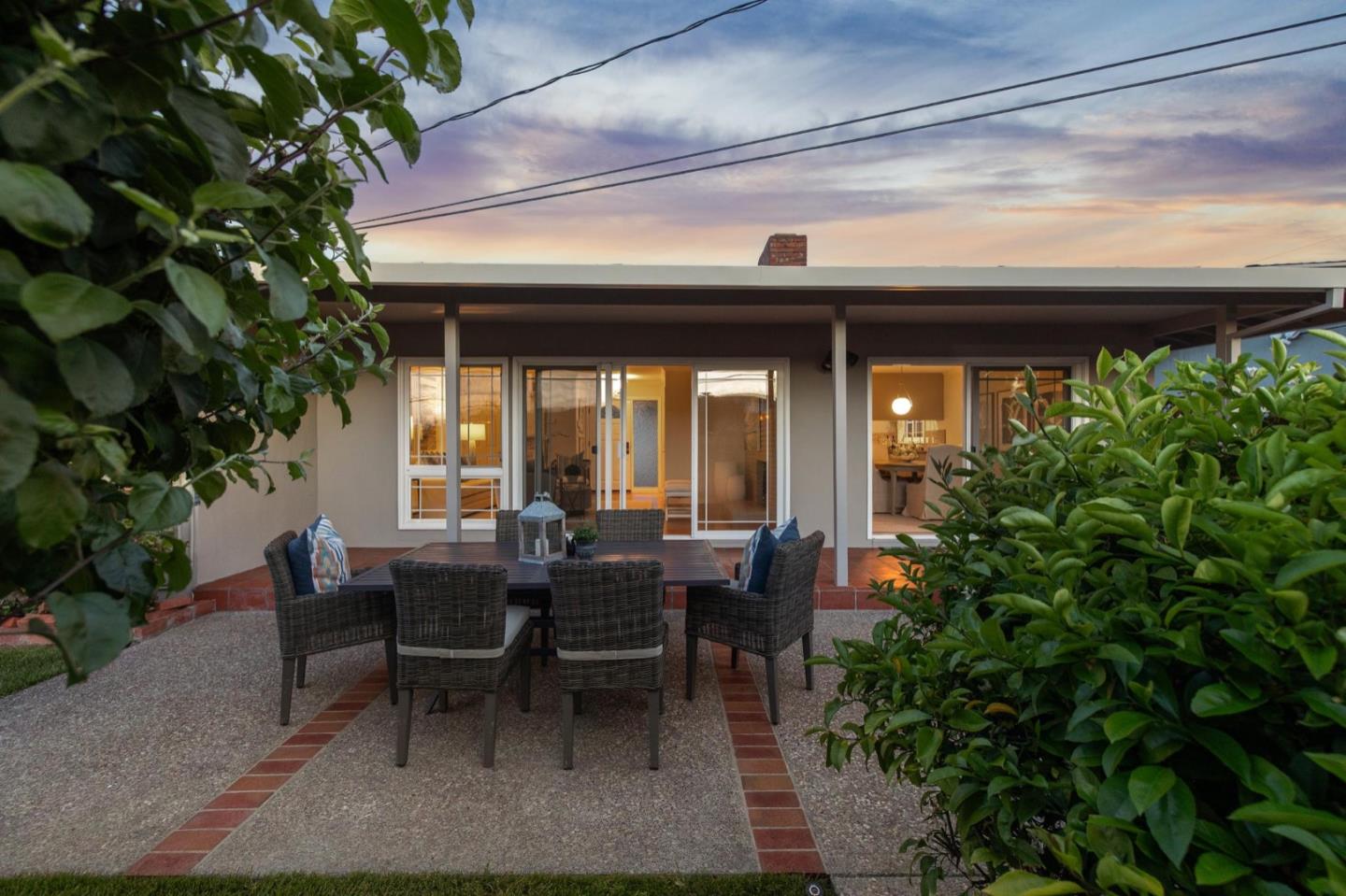Detail Gallery Image 11 of 71 For 1371 Claudia Ave, San Mateo,  CA 94403 - 3 Beds | 2 Baths
