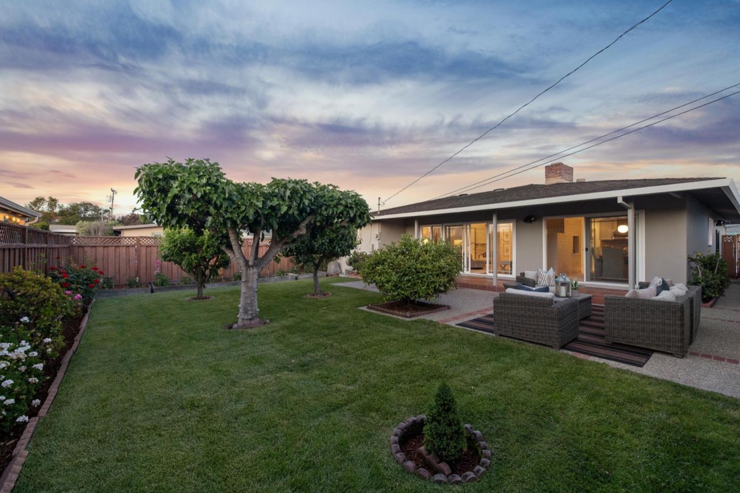 Detail Gallery Image 2 of 71 For 1371 Claudia Ave, San Mateo,  CA 94403 - 3 Beds | 2 Baths