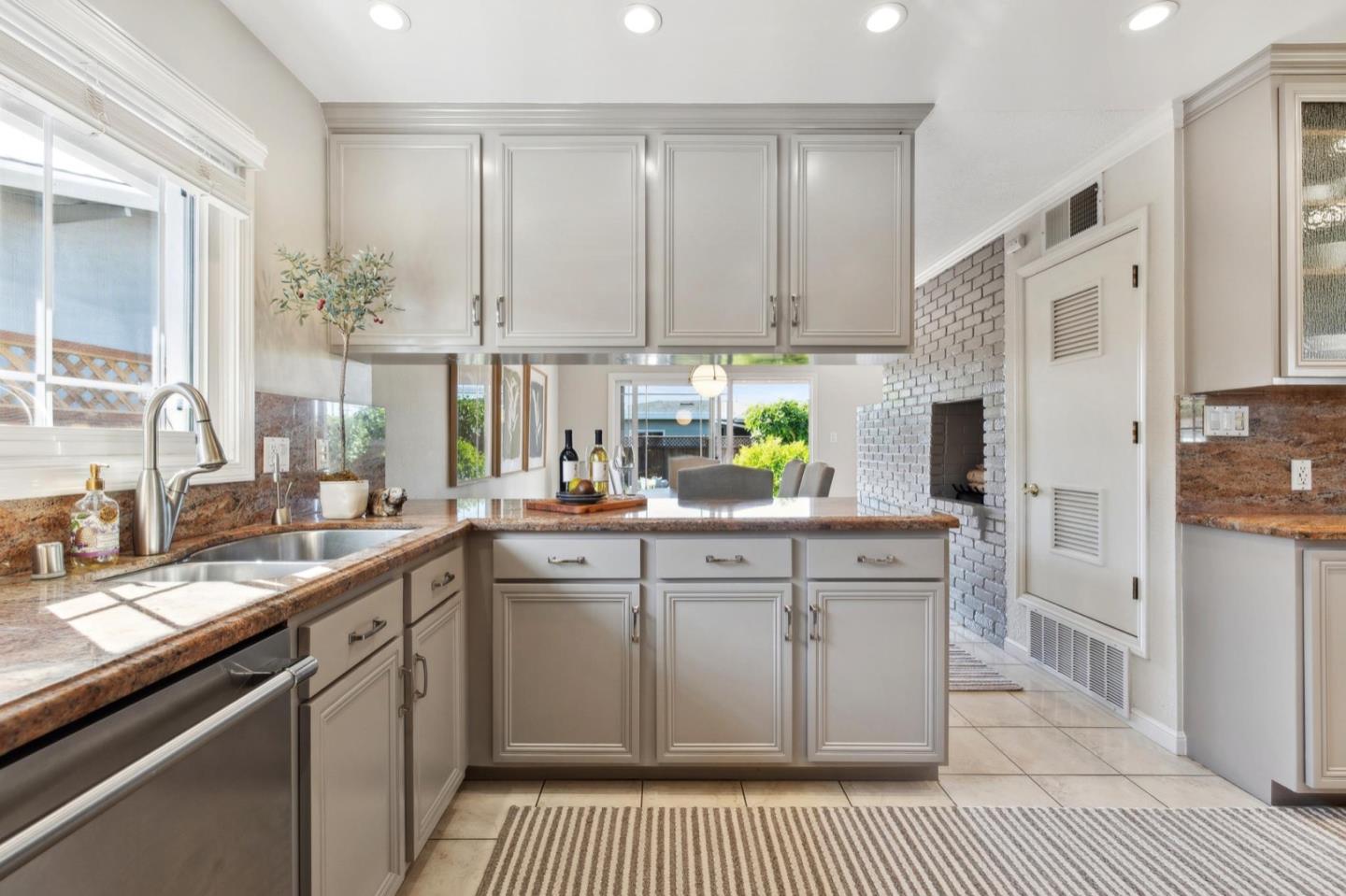 Detail Gallery Image 28 of 71 For 1371 Claudia Ave, San Mateo,  CA 94403 - 3 Beds | 2 Baths