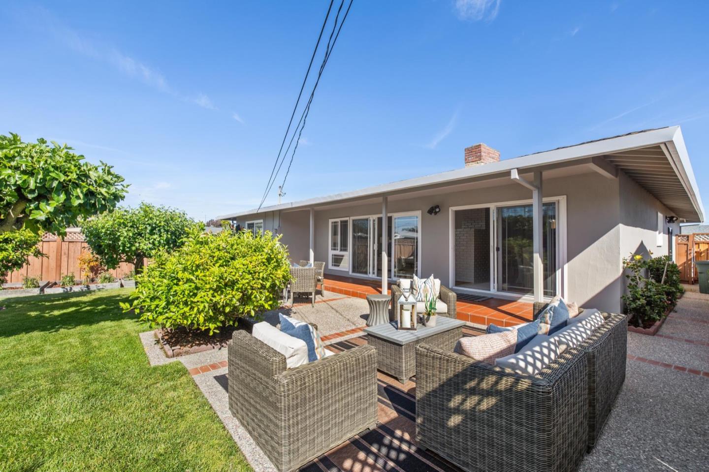 Detail Gallery Image 46 of 71 For 1371 Claudia Ave, San Mateo,  CA 94403 - 3 Beds | 2 Baths