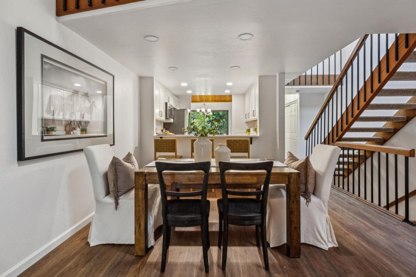 Detail Gallery Image 17 of 84 For 2327 Ticonderoga Dr, San Mateo,  CA 94402 - 2 Beds | 2/1 Baths