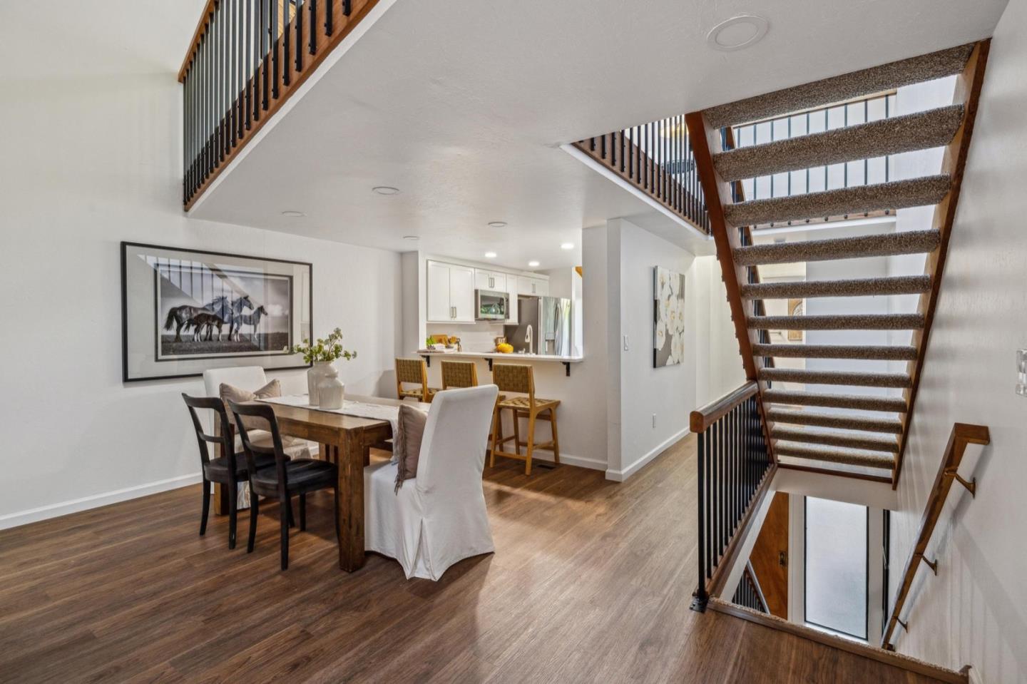 Detail Gallery Image 18 of 84 For 2327 Ticonderoga Dr, San Mateo,  CA 94402 - 2 Beds | 2/1 Baths