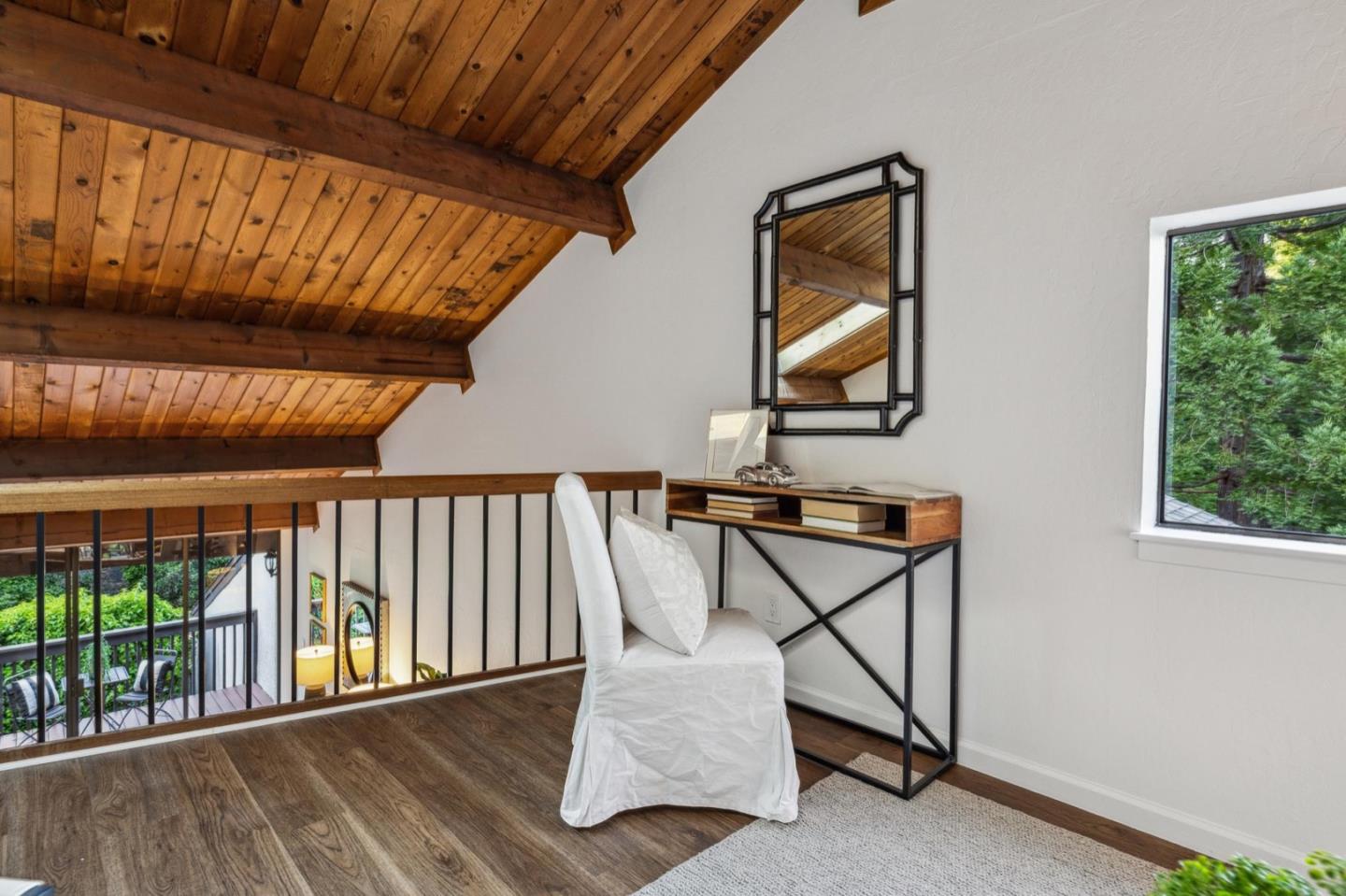 Detail Gallery Image 36 of 84 For 2327 Ticonderoga Dr, San Mateo,  CA 94402 - 2 Beds | 2/1 Baths