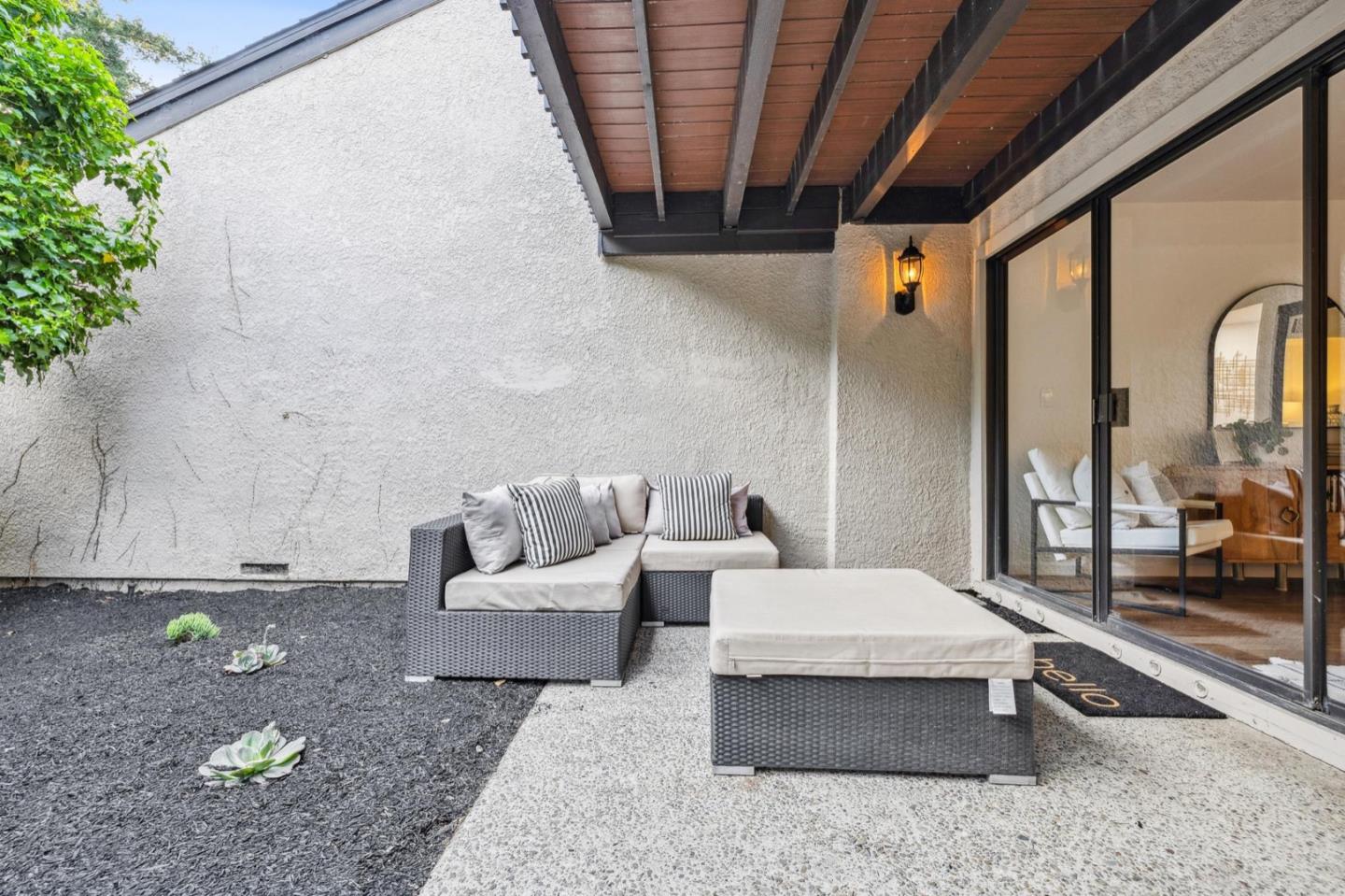 Detail Gallery Image 56 of 84 For 2327 Ticonderoga Dr, San Mateo,  CA 94402 - 2 Beds | 2/1 Baths