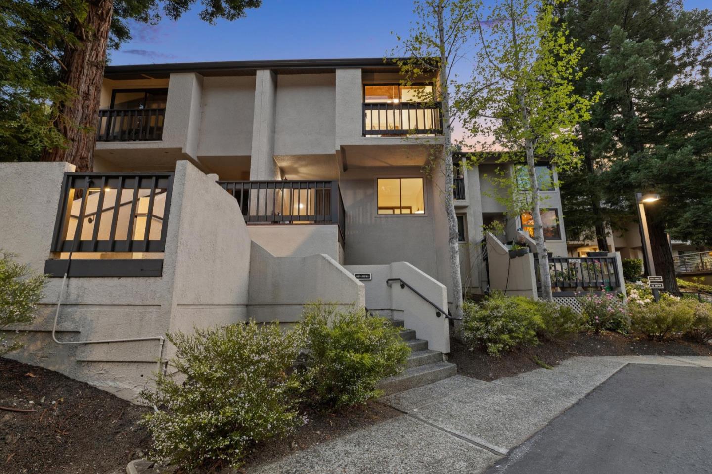 Detail Gallery Image 70 of 84 For 2327 Ticonderoga Dr, San Mateo,  CA 94402 - 2 Beds | 2/1 Baths