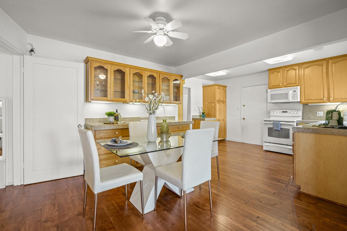 Detail Gallery Image 15 of 46 For 1394 Pauline Dr, Sunnyvale,  CA 94087 - 4 Beds | 2 Baths