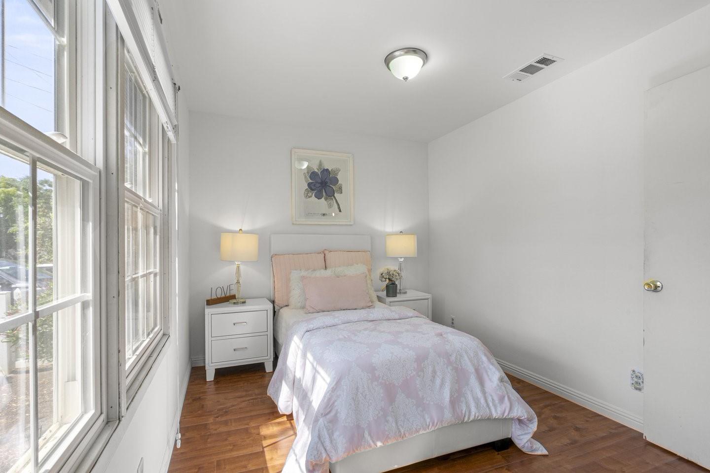 Detail Gallery Image 22 of 46 For 1394 Pauline Dr, Sunnyvale,  CA 94087 - 4 Beds | 2 Baths