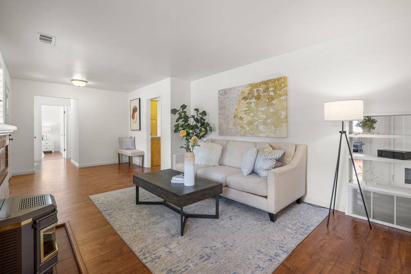 Detail Gallery Image 8 of 46 For 1394 Pauline Dr, Sunnyvale,  CA 94087 - 4 Beds | 2 Baths
