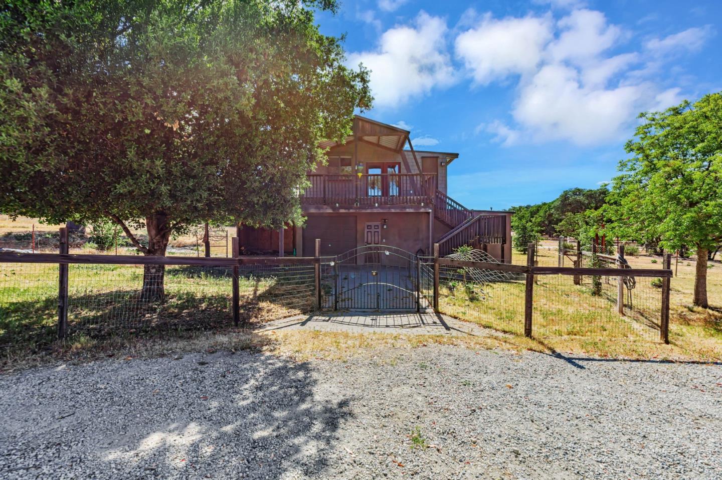 Detail Gallery Image 1 of 73 For 20104 Panoche Rd, Paicines,  CA 95043 - 2 Beds | 2 Baths