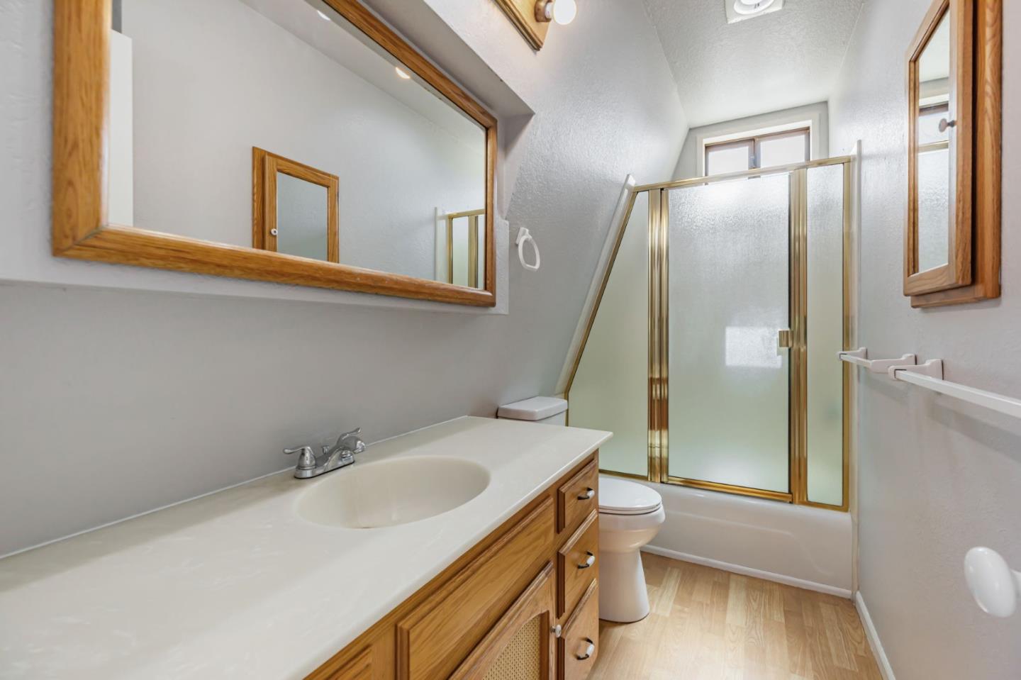 Detail Gallery Image 28 of 73 For 20104 Panoche Rd, Paicines,  CA 95043 - 2 Beds | 2 Baths