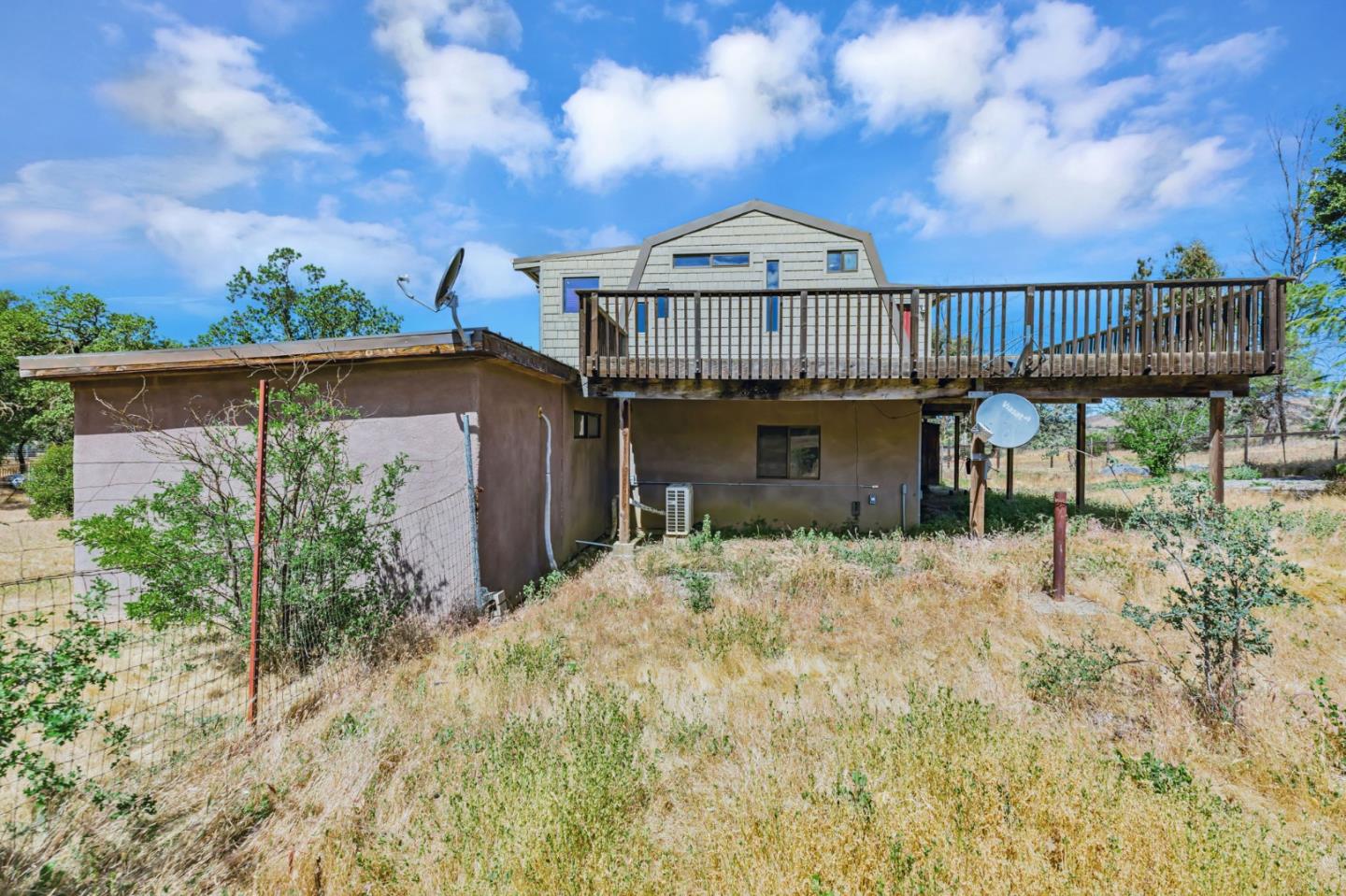 Detail Gallery Image 48 of 73 For 20104 Panoche Rd, Paicines,  CA 95043 - 2 Beds | 2 Baths