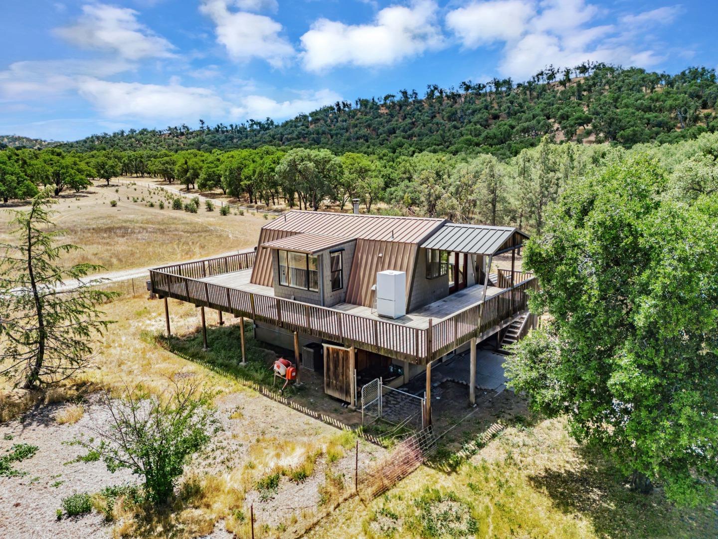 Detail Gallery Image 54 of 73 For 20104 Panoche Rd, Paicines,  CA 95043 - 2 Beds | 2 Baths
