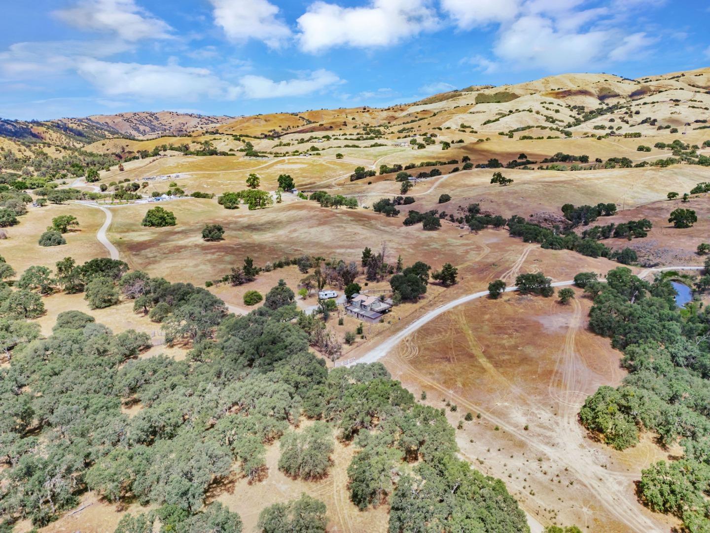 Detail Gallery Image 65 of 73 For 20104 Panoche Rd, Paicines,  CA 95043 - 2 Beds | 2 Baths