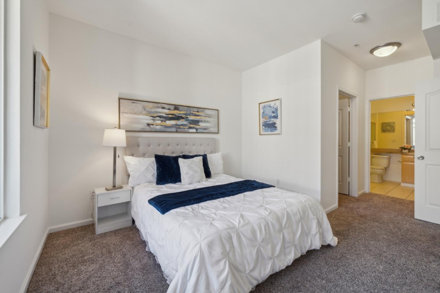 Detail Gallery Image 9 of 30 For 801 S Winchester Blvd #2305,  San Jose,  CA 95128 - 3 Beds | 2 Baths