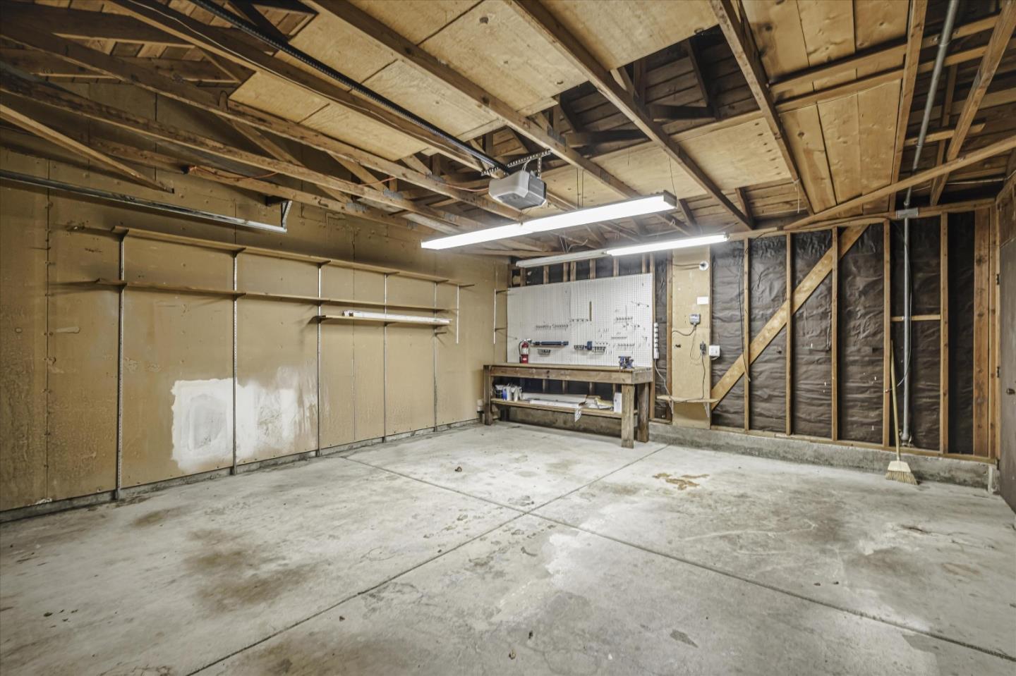 Detail Gallery Image 12 of 16 For 4160 Tanager Cmn, Fremont,  CA 94555 - 2 Beds | 2 Baths