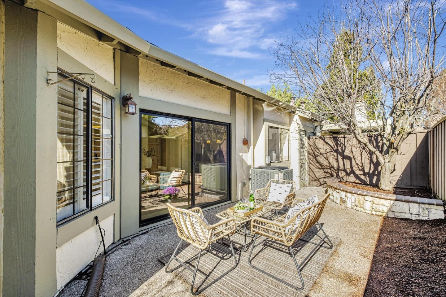 Detail Gallery Image 13 of 16 For 4160 Tanager Cmn, Fremont,  CA 94555 - 2 Beds | 2 Baths