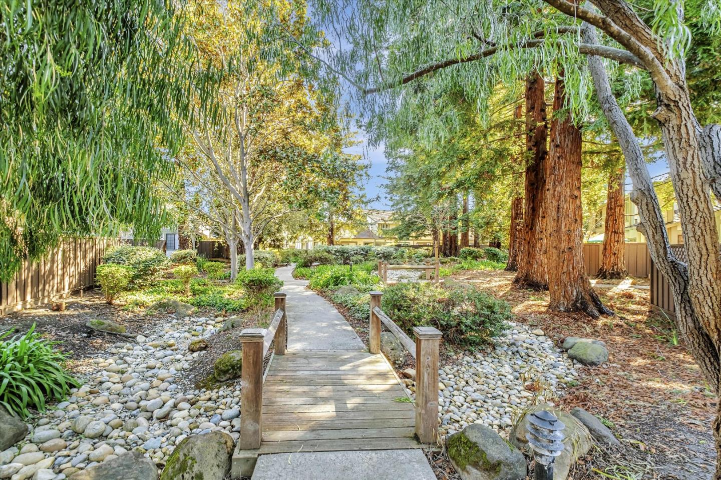 Detail Gallery Image 16 of 16 For 4160 Tanager Cmn, Fremont,  CA 94555 - 2 Beds | 2 Baths