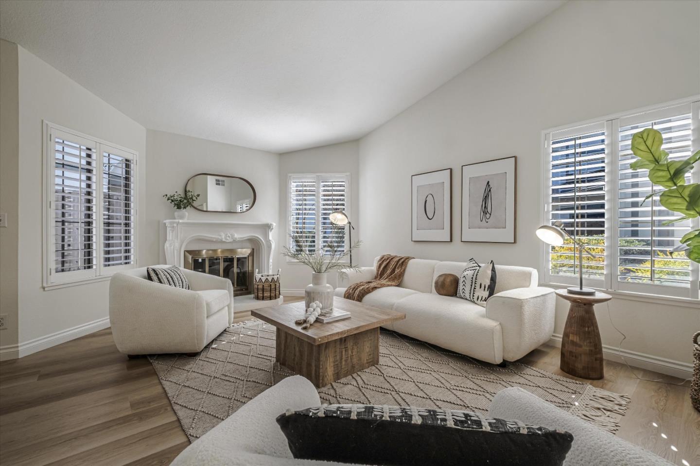 Detail Gallery Image 2 of 16 For 4160 Tanager Cmn, Fremont,  CA 94555 - 2 Beds | 2 Baths