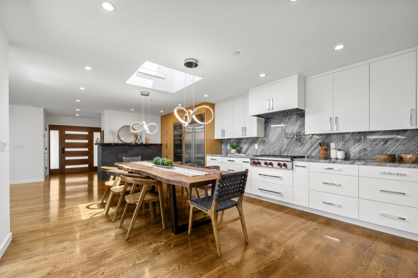 Detail Gallery Image 28 of 96 For 1251 Laurel Hill Dr, San Mateo,  CA 94402 - 4 Beds | 3 Baths