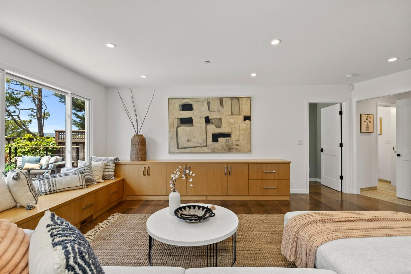 Detail Gallery Image 41 of 96 For 1251 Laurel Hill Dr, San Mateo,  CA 94402 - 4 Beds | 3 Baths