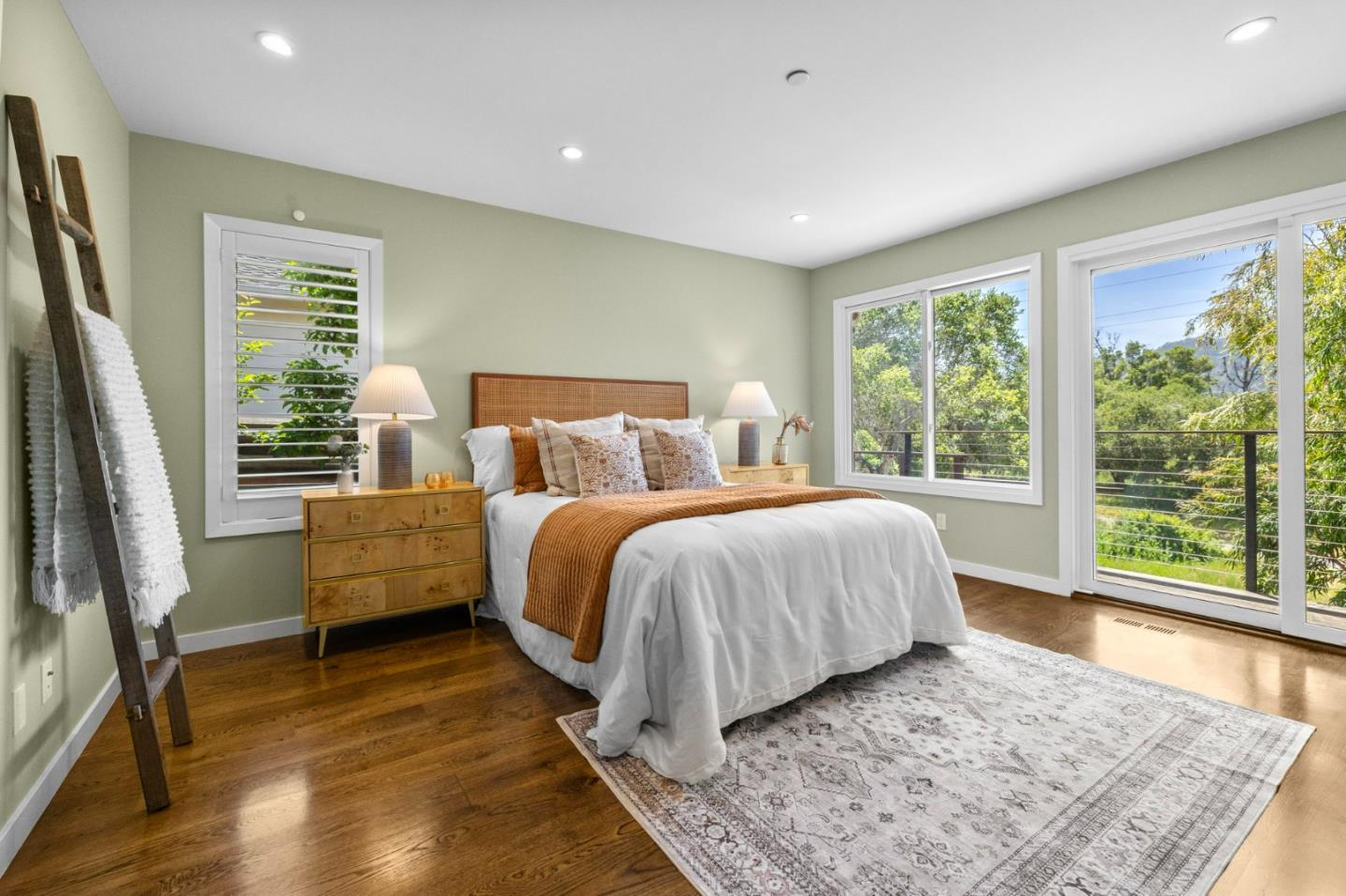 Detail Gallery Image 59 of 96 For 1251 Laurel Hill Dr, San Mateo,  CA 94402 - 4 Beds | 3 Baths