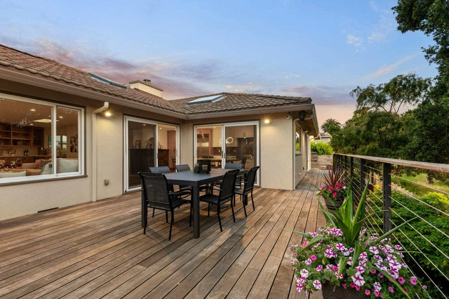 Detail Gallery Image 80 of 96 For 1251 Laurel Hill Dr, San Mateo,  CA 94402 - 4 Beds | 3 Baths