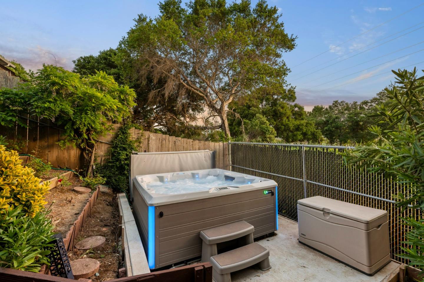 Detail Gallery Image 82 of 96 For 1251 Laurel Hill Dr, San Mateo,  CA 94402 - 4 Beds | 3 Baths