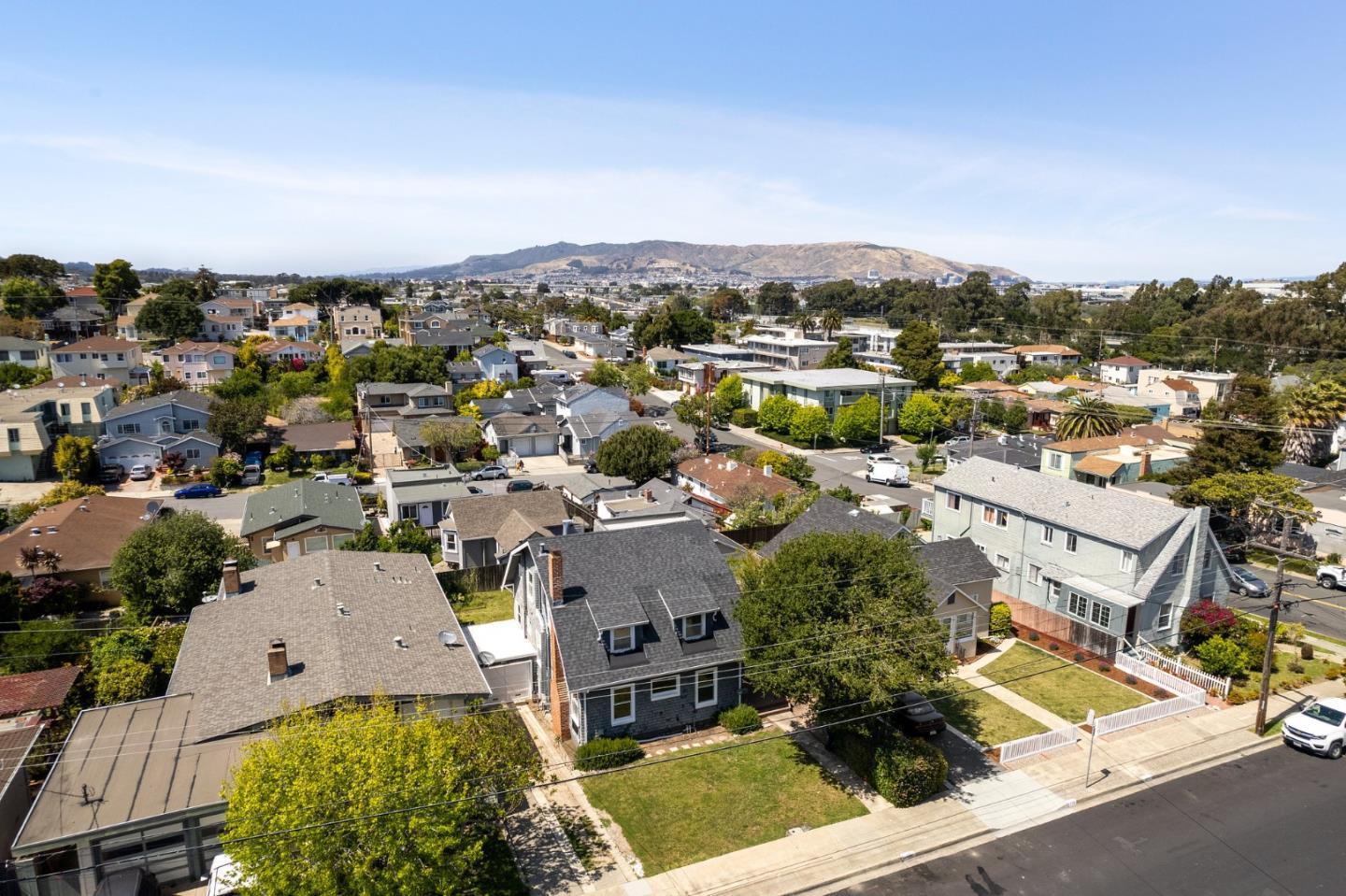 Detail Gallery Image 30 of 30 For 165 Santa Dominga Ave, San Bruno,  CA 94066 - 4 Beds | 2 Baths