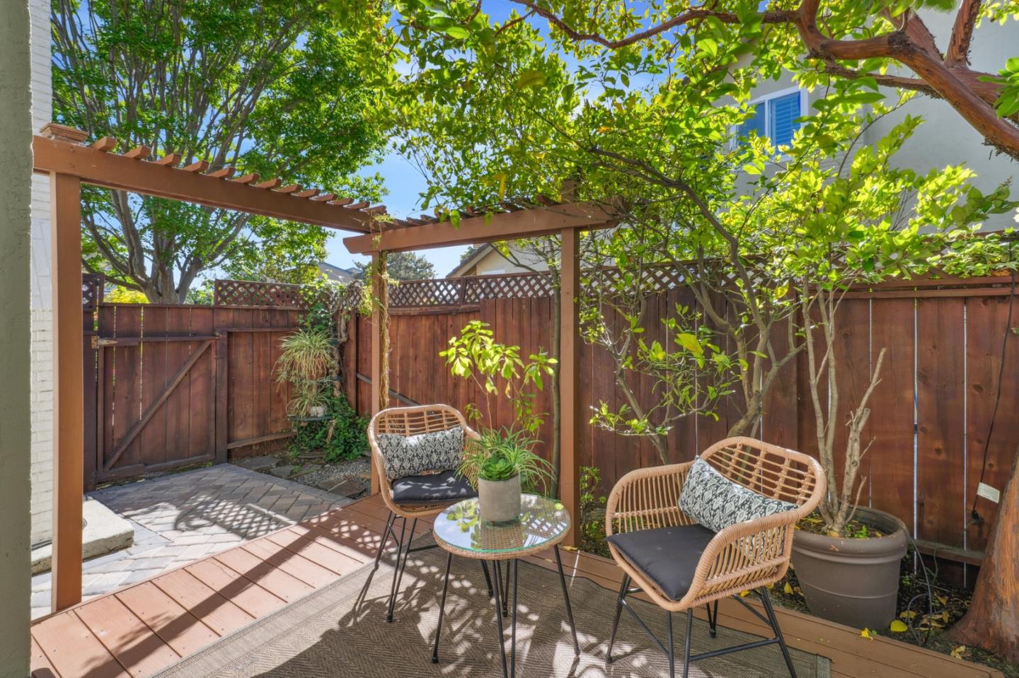 Detail Gallery Image 30 of 36 For 321 Beach Park Blvd, Foster City,  CA 94404 - 4 Beds | 3 Baths