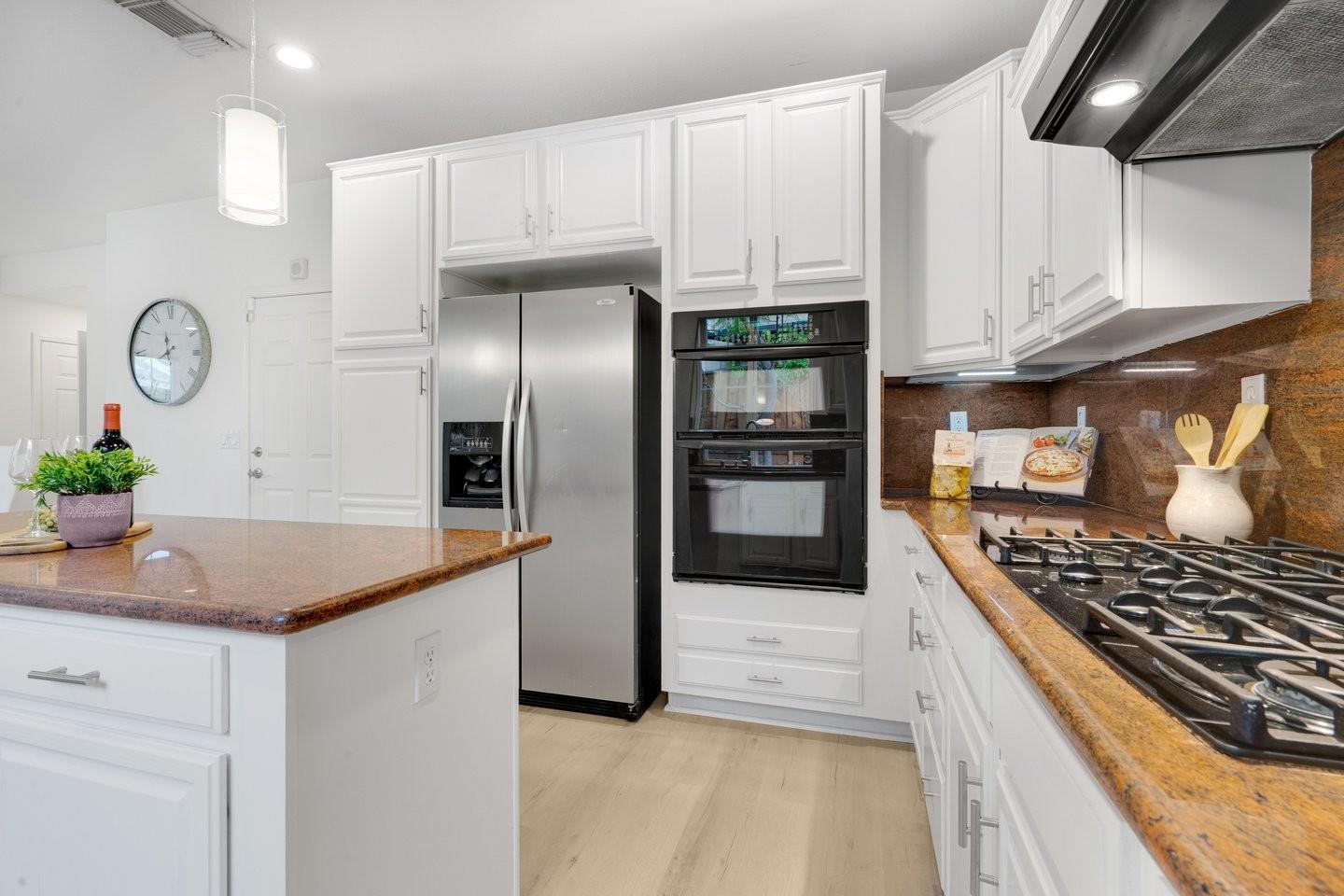 Detail Gallery Image 12 of 55 For 7120 Basking Ridge Ave, San Jose,  CA 95138 - 4 Beds | 2/1 Baths