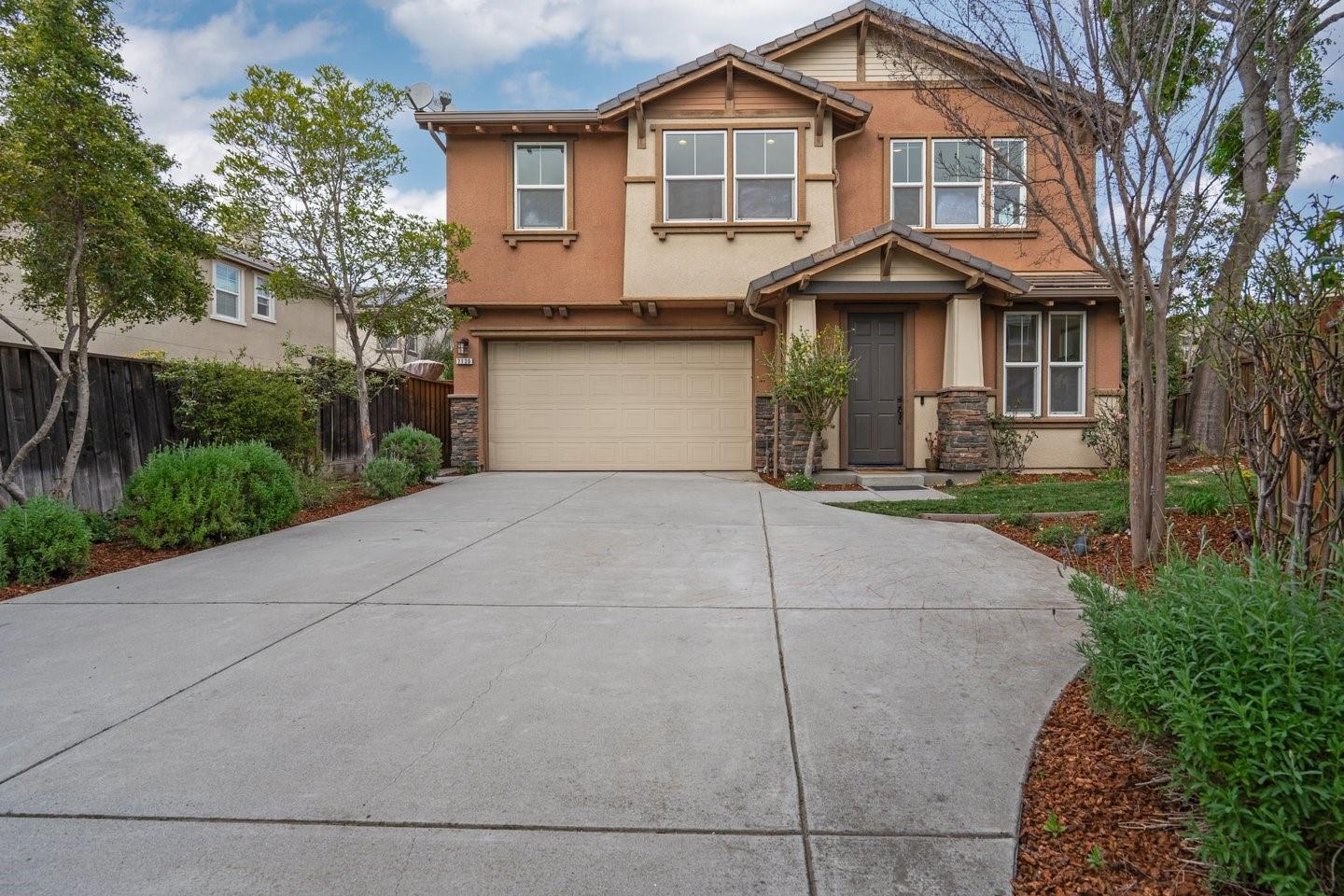 Detail Gallery Image 4 of 55 For 7120 Basking Ridge Ave, San Jose,  CA 95138 - 4 Beds | 2/1 Baths