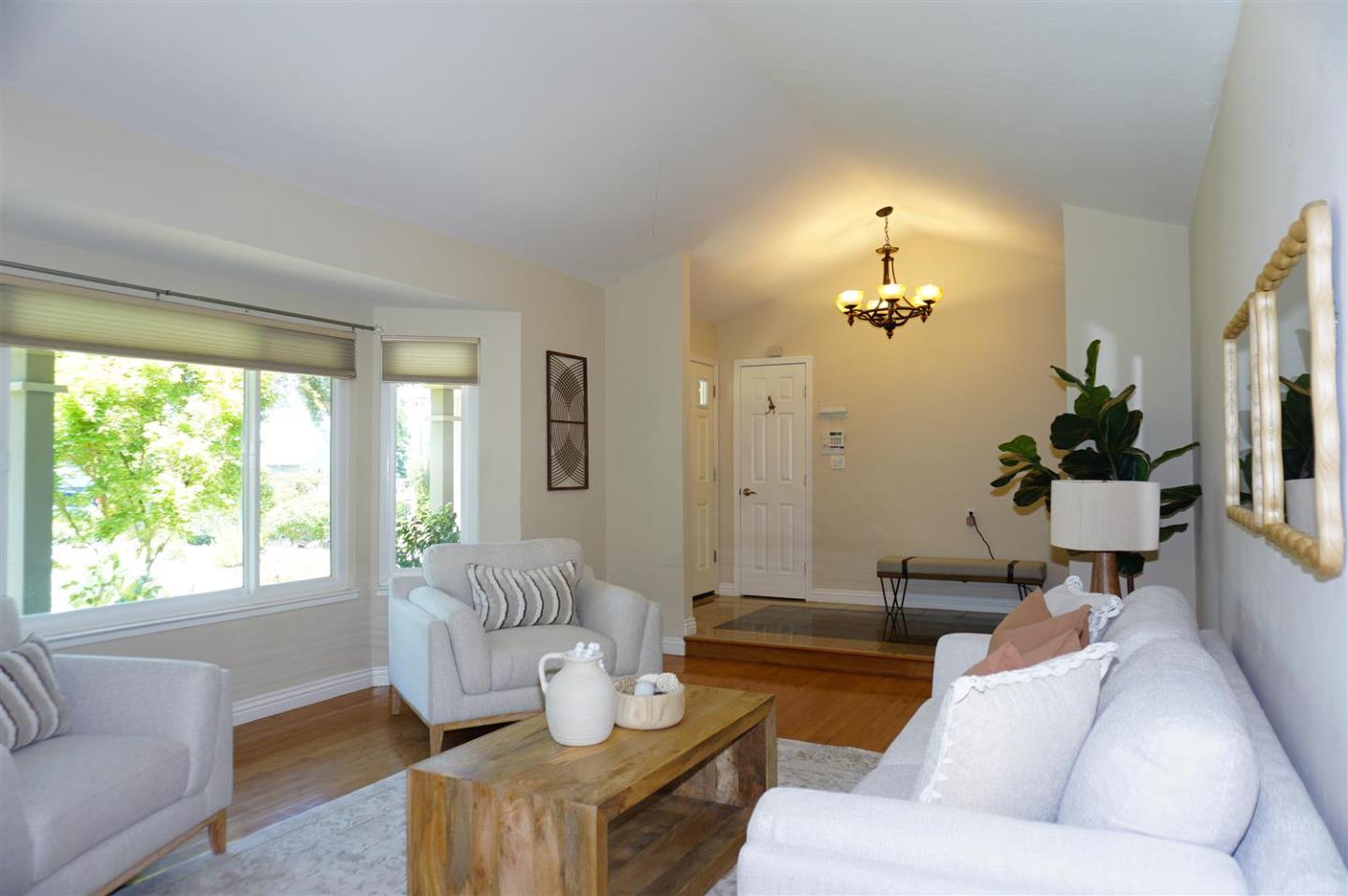 Detail Gallery Image 6 of 27 For 6322 Paso Los Cerritos, San Jose,  CA 95120 - 4 Beds | 2 Baths