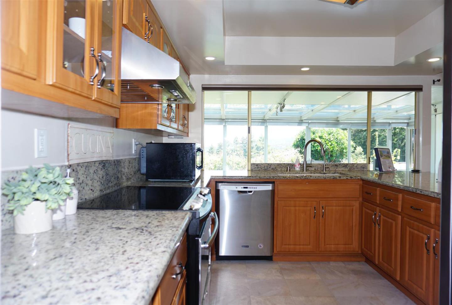Detail Gallery Image 9 of 27 For 6322 Paso Los Cerritos, San Jose,  CA 95120 - 4 Beds | 2 Baths