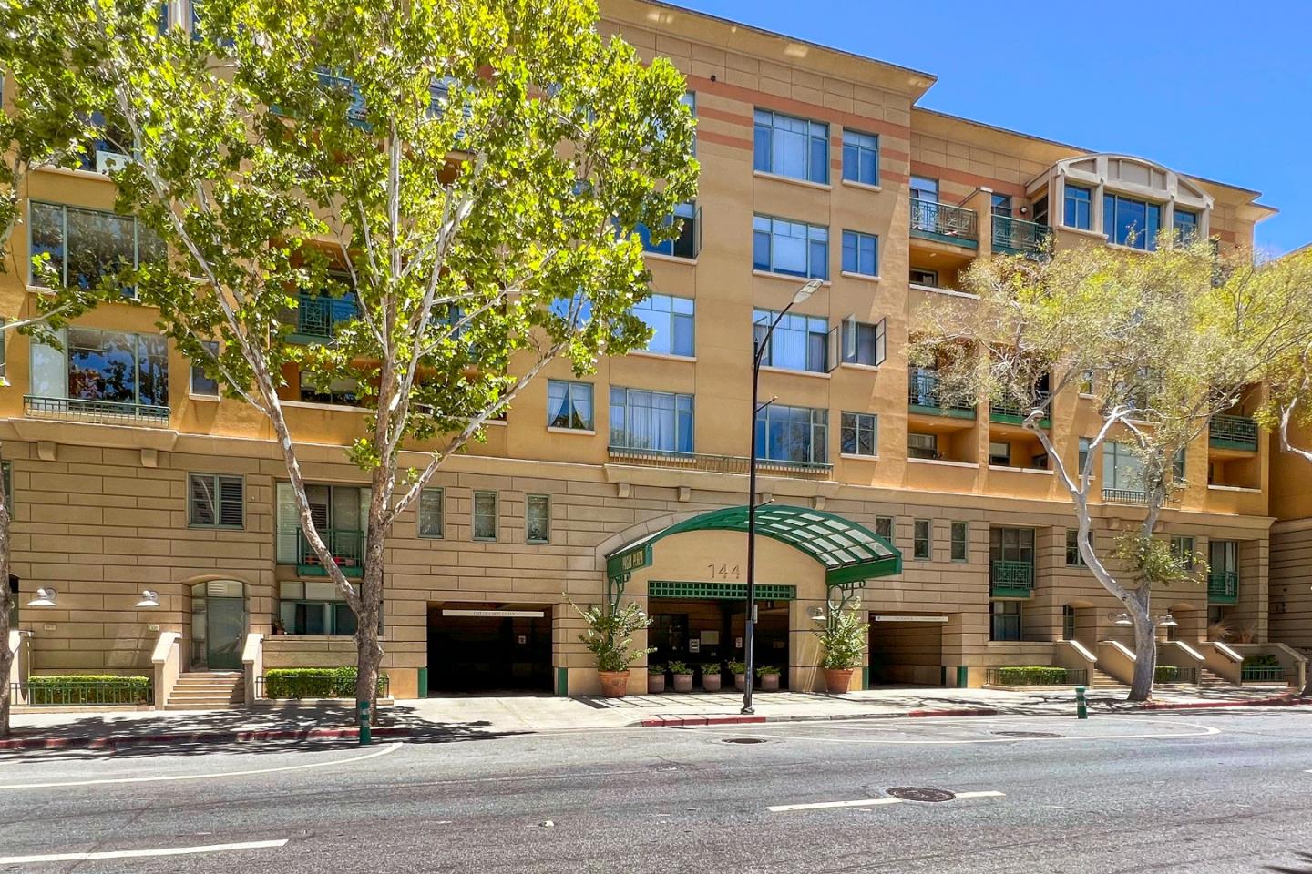 Detail Gallery Image 1 of 28 For 144 S 3rd St #509,  San Jose,  CA 95112 - 2 Beds | 2 Baths