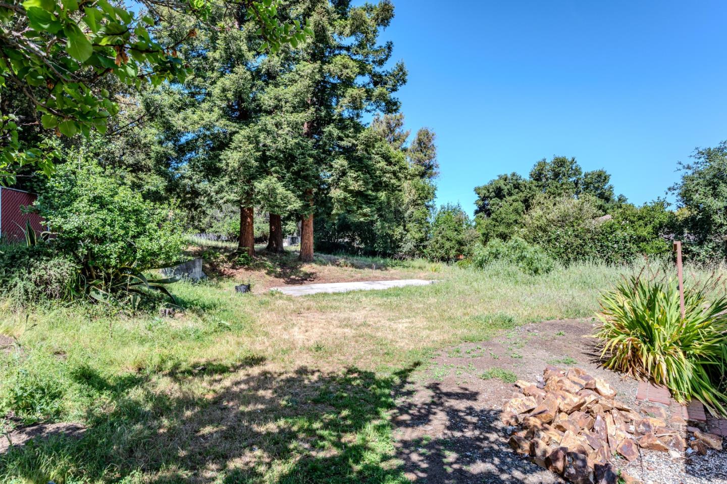 Detail Gallery Image 19 of 23 For 25561 University Ct, Hayward,  CA 94542 - 2 Beds | 1 Baths