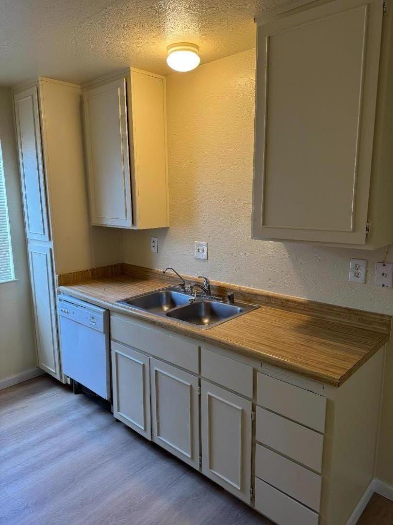 Detail Gallery Image 15 of 25 For 1545 Boyle Ct, Salinas,  CA 93906 - 3 Beds | 2 Baths