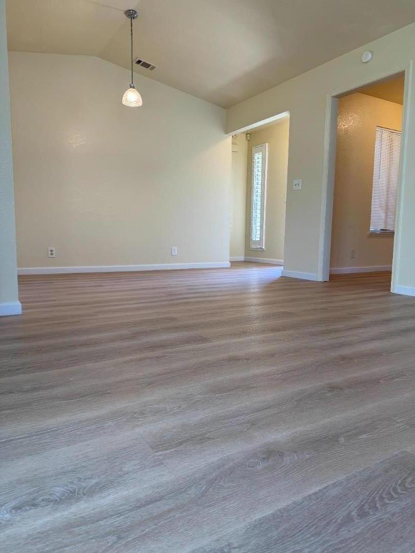 Detail Gallery Image 17 of 25 For 1545 Boyle Ct, Salinas,  CA 93906 - 3 Beds | 2 Baths