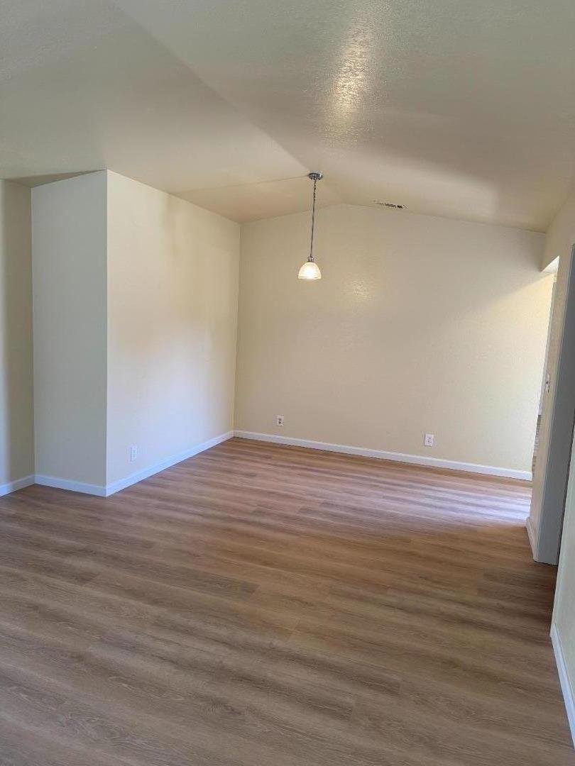 Detail Gallery Image 21 of 25 For 1545 Boyle Ct, Salinas,  CA 93906 - 3 Beds | 2 Baths