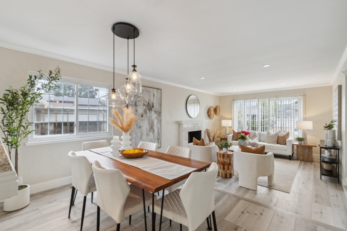 Detail Gallery Image 10 of 44 For 5501 Shadowcrest Way, San Jose,  CA 95123 - 4 Beds | 2 Baths
