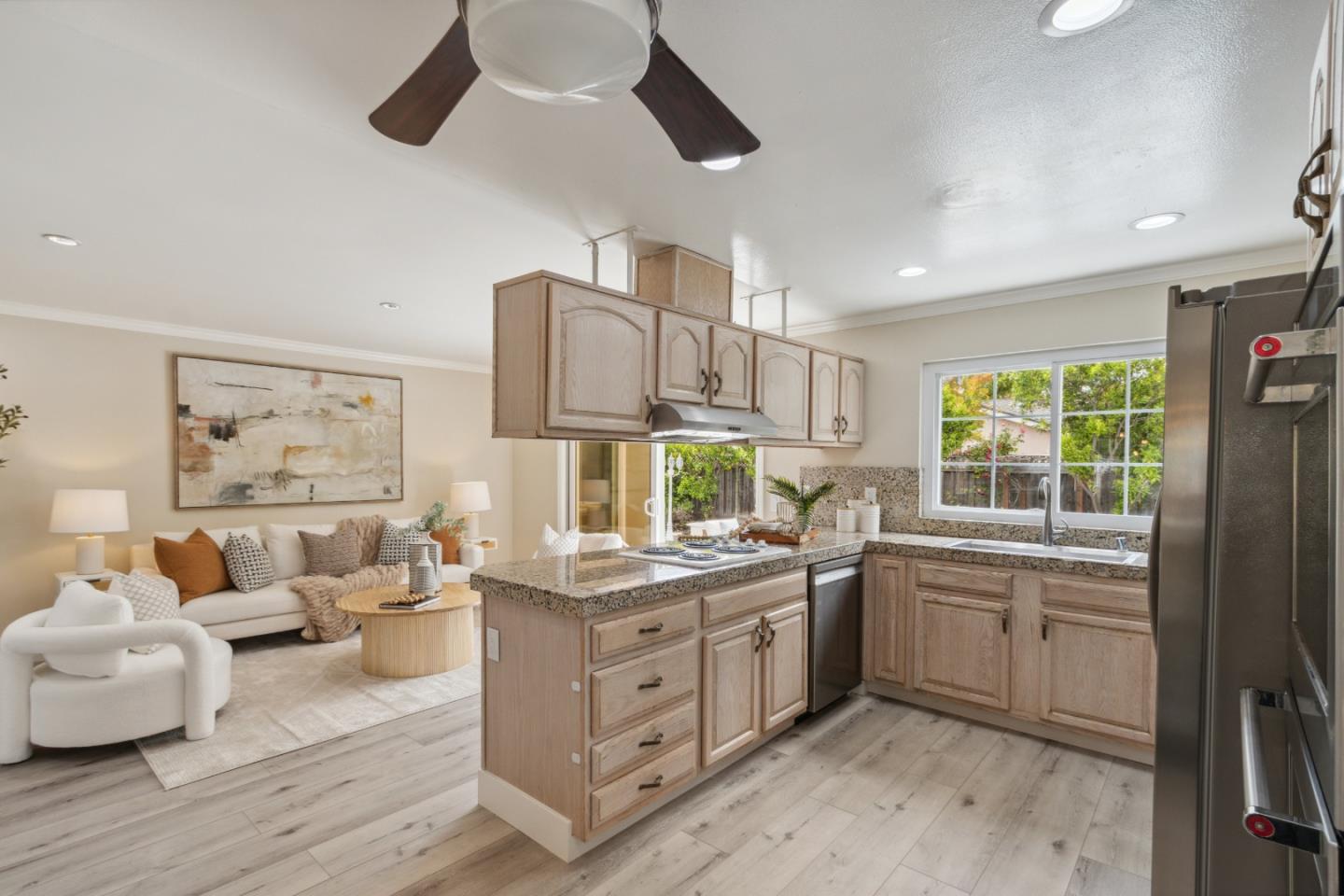 Detail Gallery Image 17 of 44 For 5501 Shadowcrest Way, San Jose,  CA 95123 - 4 Beds | 2 Baths