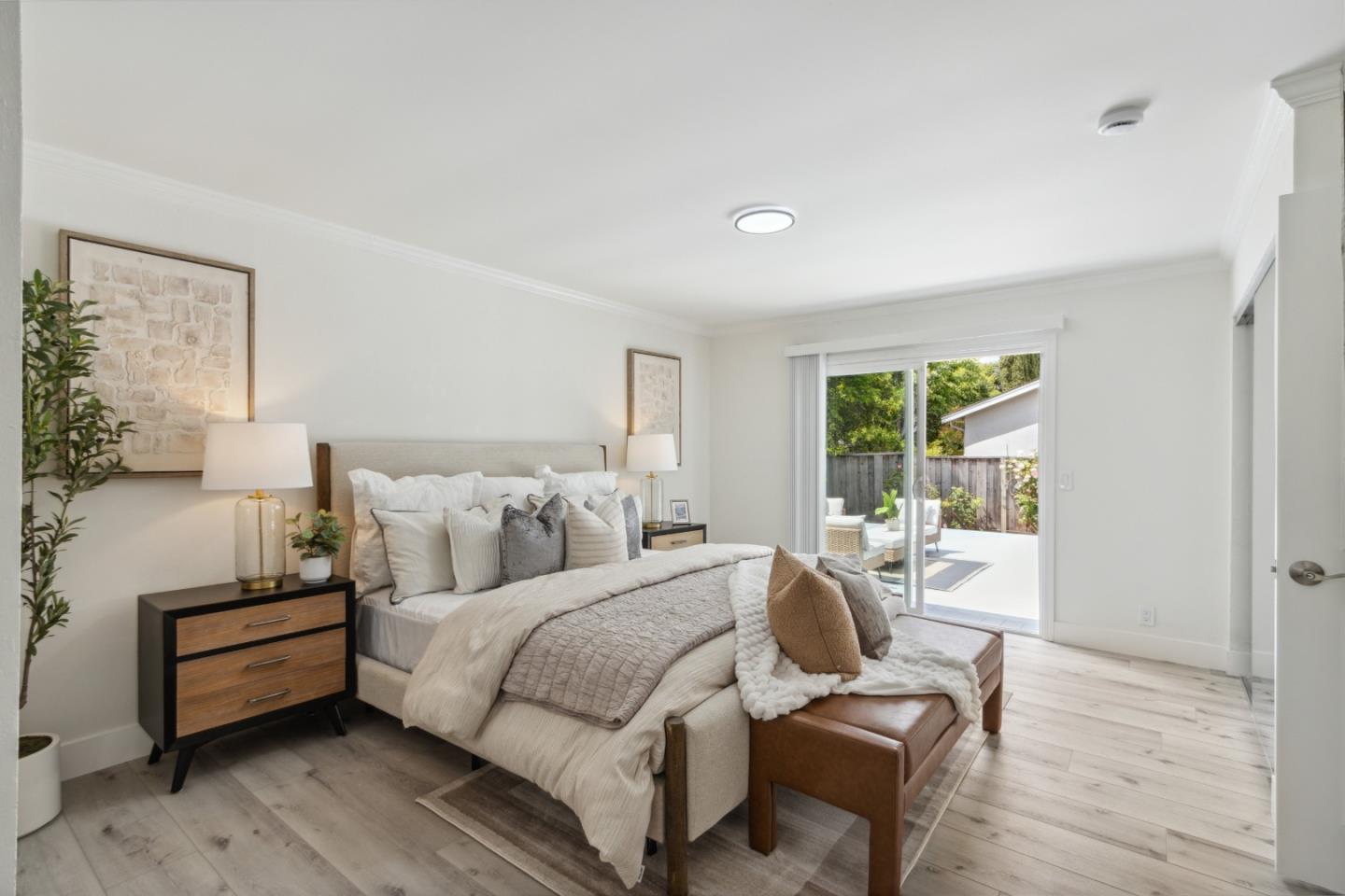 Detail Gallery Image 28 of 44 For 5501 Shadowcrest Way, San Jose,  CA 95123 - 4 Beds | 2 Baths