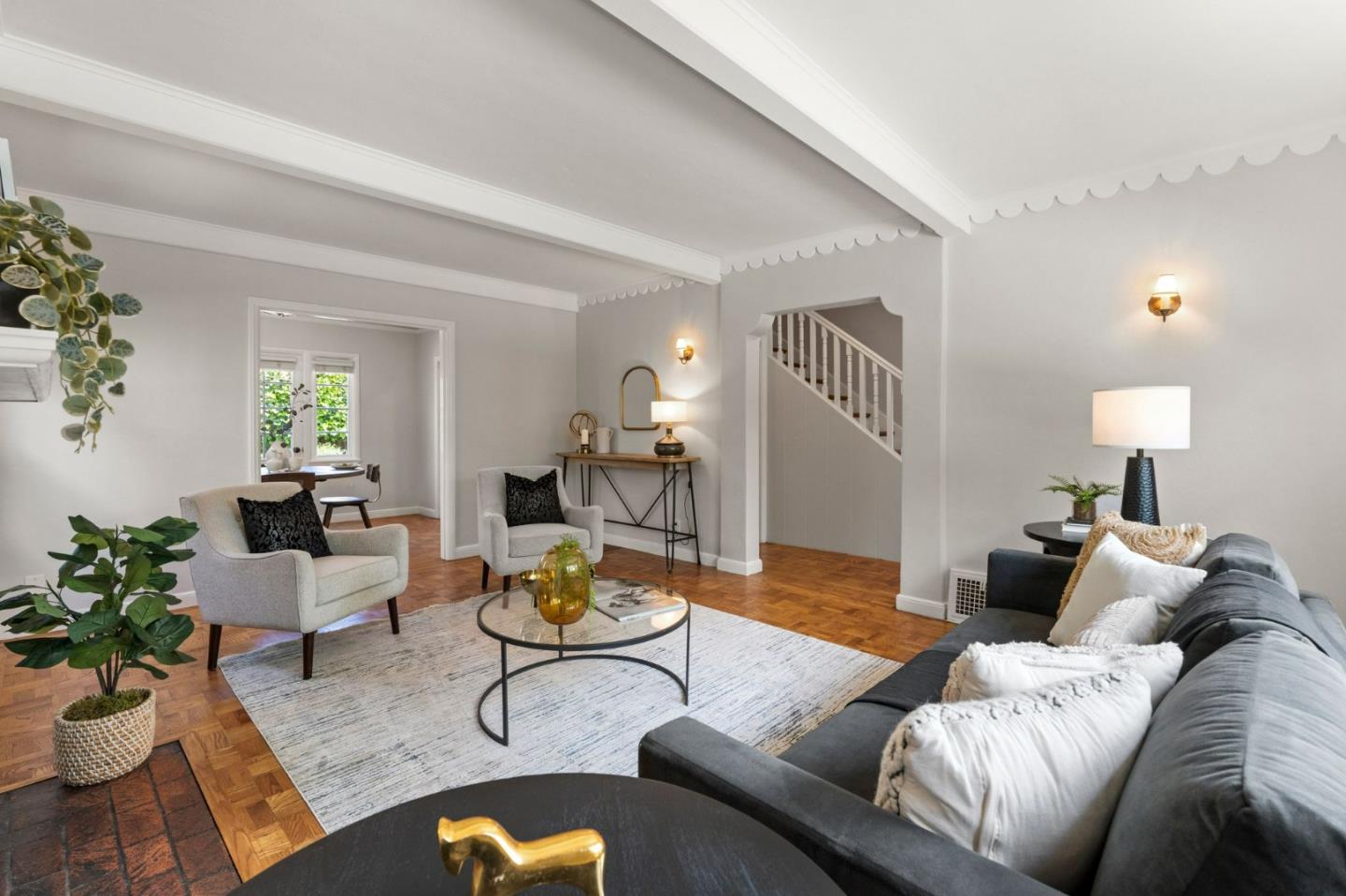 Detail Gallery Image 5 of 33 For 796 Willborough, Burlingame,  CA 94010 - 2 Beds | 1/1 Baths